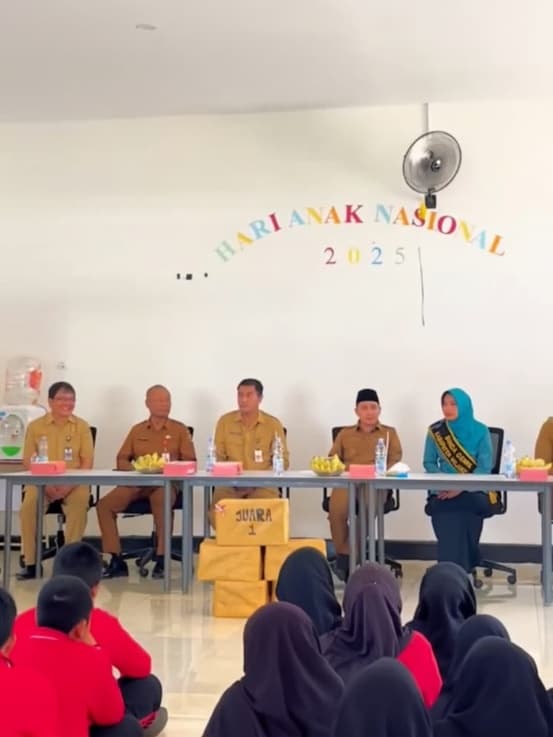 Dokumentasi kegiatan BAKTI SOSIAL BERSAMA PKK KABUPATEN MOJOKERTO SRMP 15 Mojokerto.