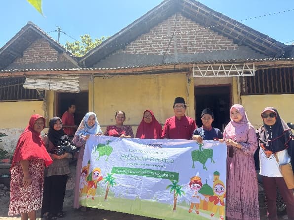 Dokumentasi kegiatan MENEBAR KEBAIKAN, MENGUATKAN KEPEDULIAN: AKSI BERBAGI ZAKAT SISWA SRMP 15 MOJOKERTO SRMP 15 Mojokerto.